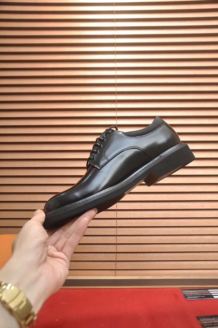 Men's men's shoes💰660💶[LOUIS VUITTON] (original order) new style🍀LV Louis Vuitton * - top version of LV classic leather shoes! Made of imported original single cowhide, original leather side strips and wear-resistant rubber outsole! High quality products! Code number 39-44 (38.45 customized)